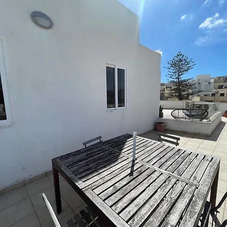 Penthouse Steps From Stunning Balluta Bay *